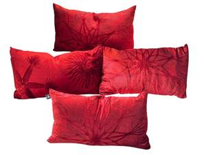 lot 156 image: UPLR - Set of 4 Aviva Standoff Home Red Decorative Luxurious Throw Pillows with Patterned Design