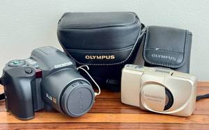 lot 176 image: MBR - Olympus IS-10 DLX 35mm SLR Camera and Olympus mju Zoom 140 with Cases