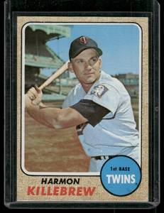 lot 107 image: Harmon Killebrew    1968 Topps #220 Minnesota Twins Baseball Card