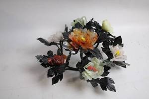 lot A-31 image: Elegant Jade Stone Floral Arrangement