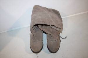 lot 90 image: Womens Taupe Suede Lace-Up Knee-High Boots