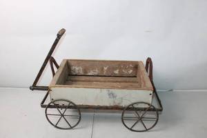 lot 130 image: Vintage Wooden Toy Wagon with Metal Frame