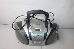 lot 139 image: RCA Portable CD Radio Boombox with Handle and Power Cord