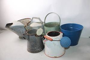 lot 142 image: Vintage Galvanized Watering Cans and Buckets Collection