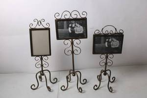 lot 159 image: Set of 3 Ornate Metal Picture Frames with Scroll Design
