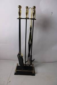 lot 190 image: Vintage Brass and Iron Fireplace Tool Set