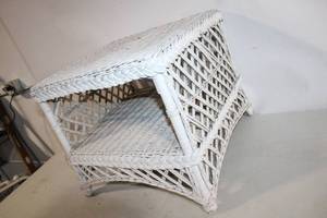 lot 278 image: White Wicker Square End Table with Two Shelves