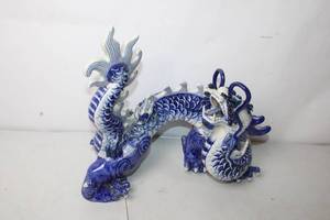 lot 235 image: Blue and White Porcelain Dragon Figurine, 18 Inches