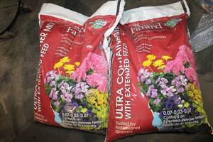 lot 239 image: Lot of 2 Fafard Ultra Container Mix with Extended Feed 1 CU FT Bags
