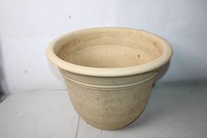 lot 248 image: Large Beige Ceramic Plant Pot
