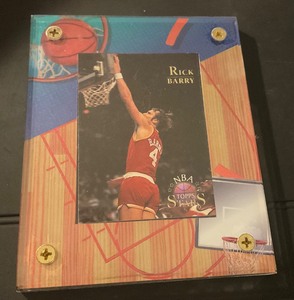 lot 10-23 image: Rick Barry encased trading card