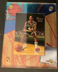 lot 10-16 image: Dave Bing encased trading card