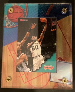 lot 10-5 image: David Robinson encased trading card