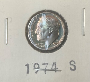 lot 8-1 image: Uncirculated 1974 S DIME IN COIN CARD
