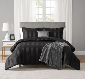 lot 398 image: 5PCS King Size Mainstays Black Damask Stripe Comforter Set