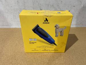 lot 259 image: Andis Easyclip Versa Clipper Kit