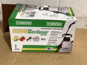 lot 498 image: HomeGardener 1-Gallon Multi-Purpose sprayer for Lawn, Home and Garden