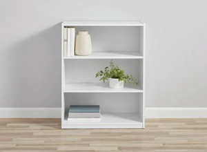 lot 656 image: Mainstays 3-Shelf Bookcase with Adjustable Shelves