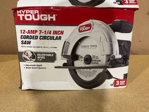 lot 144 image: Hyper Tough 12 Amp Corded 7-14 inch Circular Saw