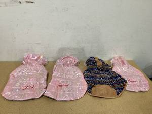 lot 647 image: LOT OF 4 Vibrant Life Pet Jackets