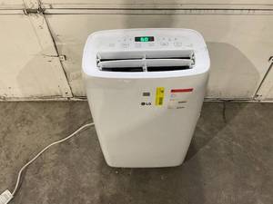 lot 312 image: LG 6,000 BTU (SACC)  10,000 BTU (ASHRAE) Portable Air Conditioner