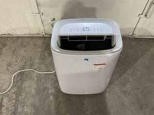 lot 313 image: JHS 10,800 BTU (15,000 BTU ASHRAE) 115V Portable Air Conditioner with Remote, Rooms up to 550 sq ft