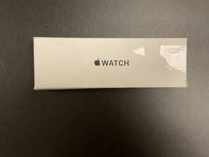 lot 41 image: Apple Watch SE (2nd Gen) GPS 40mm Smartwatch with Silver Aluminum Case MXEC3LLA