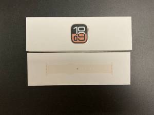 lot 43 image: Apple Watch Series 10 GPS 42mm Rose Gold Aluminum Case MWWH3LWA