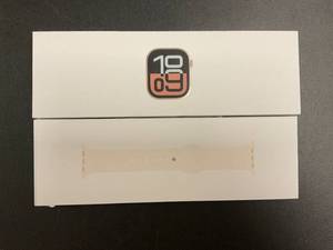 lot 45 image: Apple Watch Series 10 GPS 42mm Rose Gold Aluminum Case MWWH3LWA