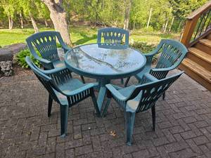 lot 107 image: Rugged Resin Patio Table & Chairs