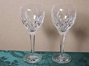 lot 29 image: Two Ballylee Claret Wine Glasses Waterford Crystal
