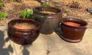 lot 11 image: Earthy Glazed Terra Cotta Planter Set - (3)