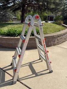 lot 176 image: Little Giant 15 Extension Ladder