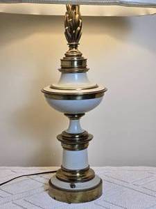 lot 96 image: Elegant Vintage Enamel  Brass Table Lamp From Stiffle