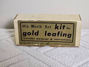 lot 92 image: Old World Art Kit for Gold Leafing