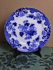 lot 165 image: English Antique Blue Flow Plate - Cauldon - Candia