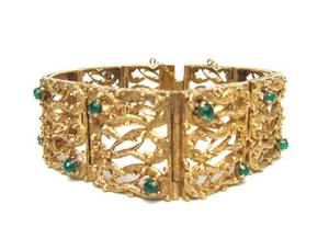 lot 11 image: Vintage 14K Gold Bracelet wEmeralds