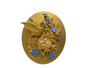 lot 16 image: Wonderful Antique Victorian 15K Gold LocketPendant - Attributed to Harry Emanuel