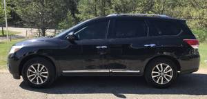 2015 Nissan Pathfinder SL 4X4