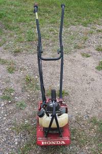 lot 15 image: Used Honda Harmony FG100 Mini Tiller