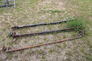 lot 19 image: 2 Trailer Axels & Tonge