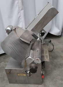 lot 4 image: COMMERCIAL MEAT SLICER