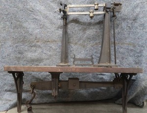 lot 12 image: ANTIQUE HOWE MEAT SCALE