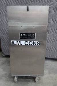 lot E1 image: PORTABLE HEPA  AIR SCRUBBER