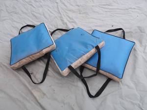 lot 27 image: SUNFORGER BOAT SHRUNK PLUS 3 THROWABLES