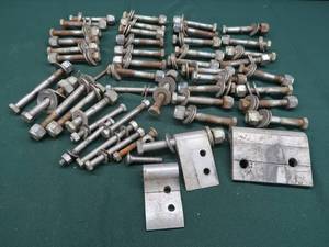 lot 34 image: FLOE DOCK CLAMPS AND BLOTS