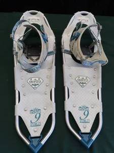lot 51 image: ATLAS SNOW SHOES