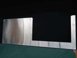 lot 68 image: STAINLESS STEEL OUTDOOR GRILL COUNTER TOP.