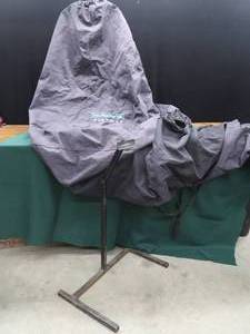 lot 71 image: SNOWMOBILE COVER  STAND