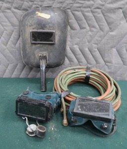 lot 92 image: MISC WELDING LOT